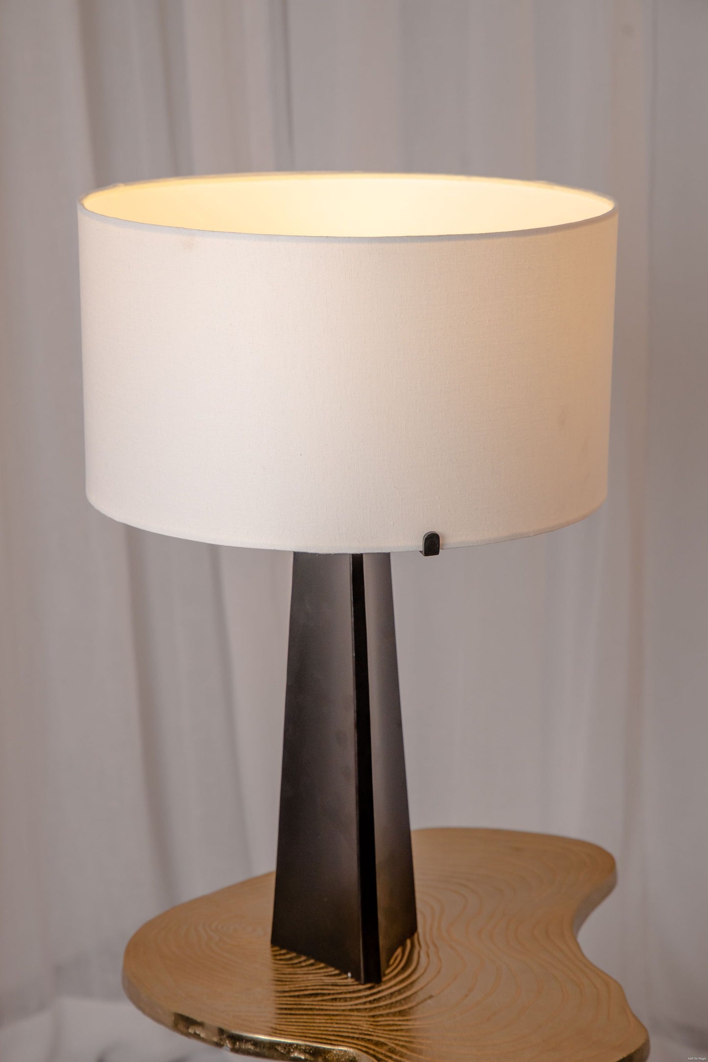 Charlie Bronze Triangle Table Lamp